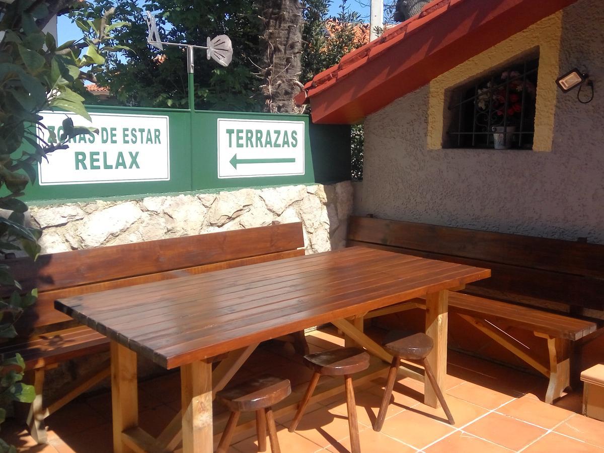 Hotel Las Palmeras Celorio  Exterior photo